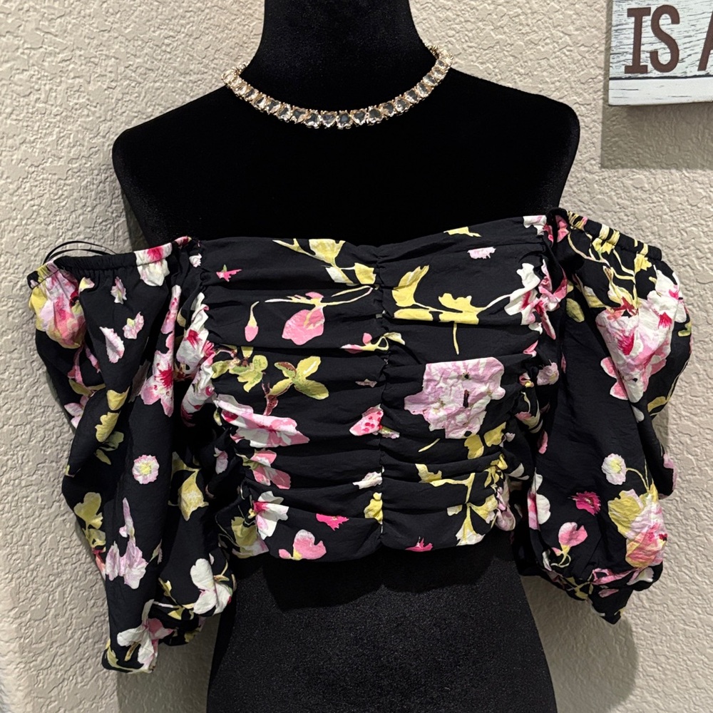 H&M Black Floral Off-Shoulder Blouse